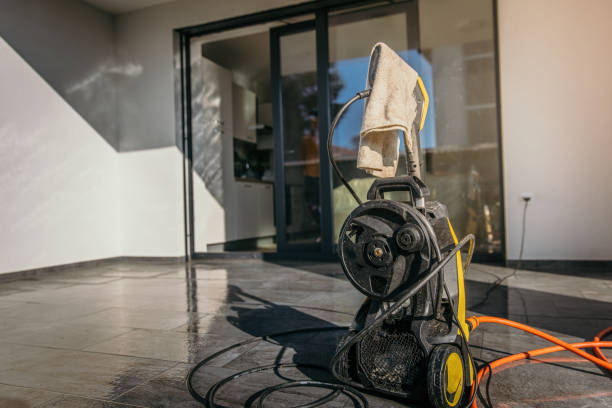 Best Roof Cleaning and Mildew Removal in Oak Hill, OH
